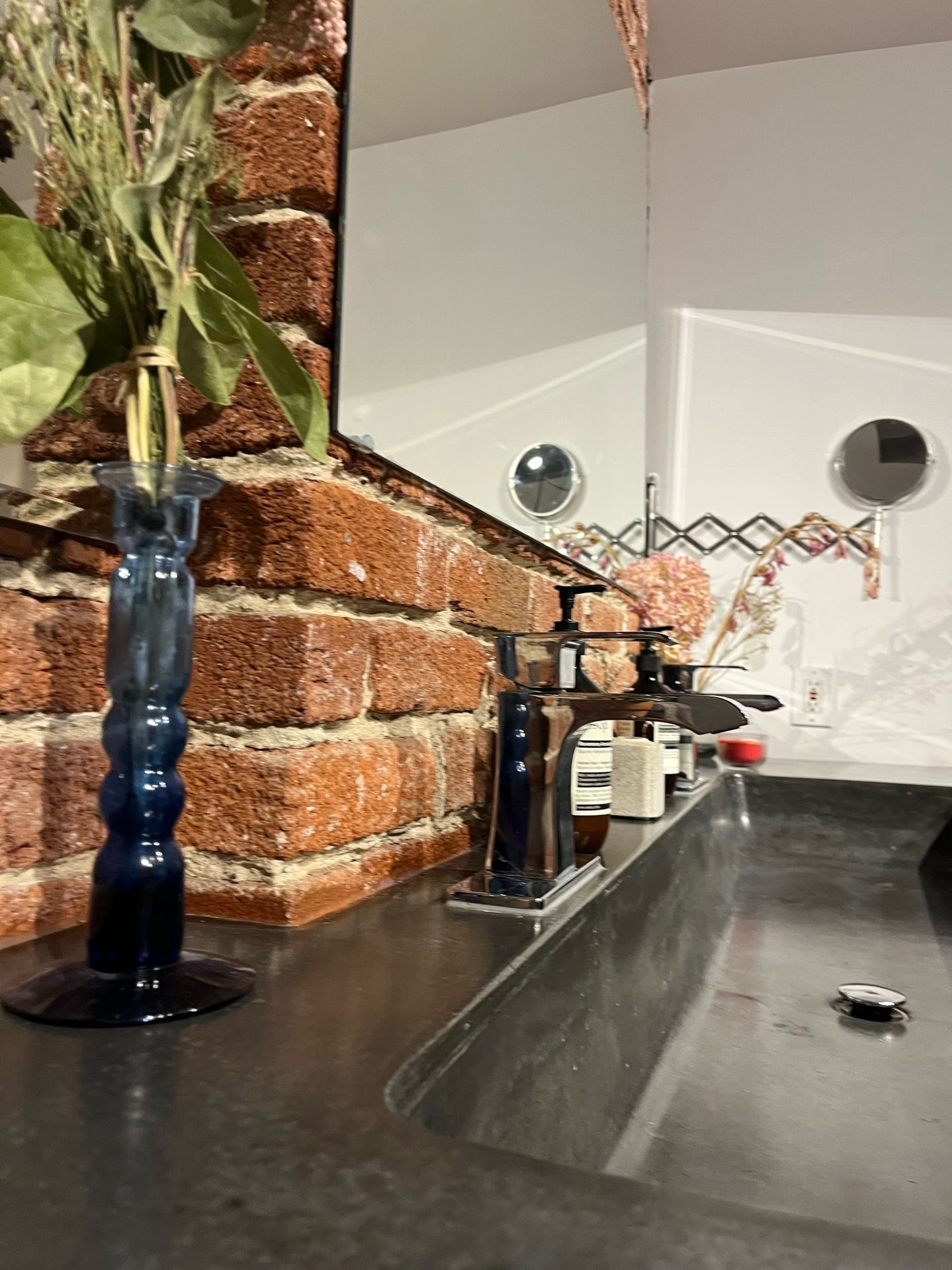 évier intégré béton salle de bain sur mesure