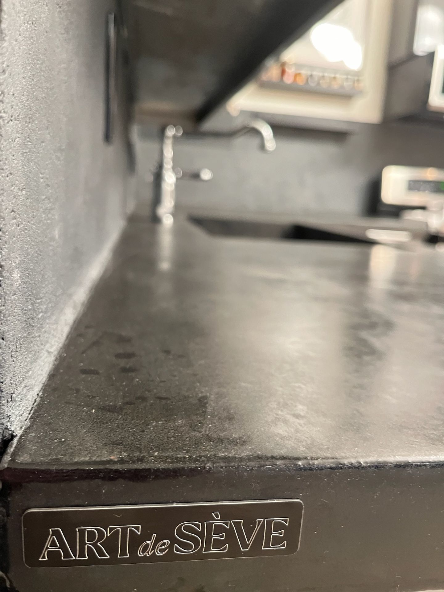 comptoir béton sur mesure cuisine moderne