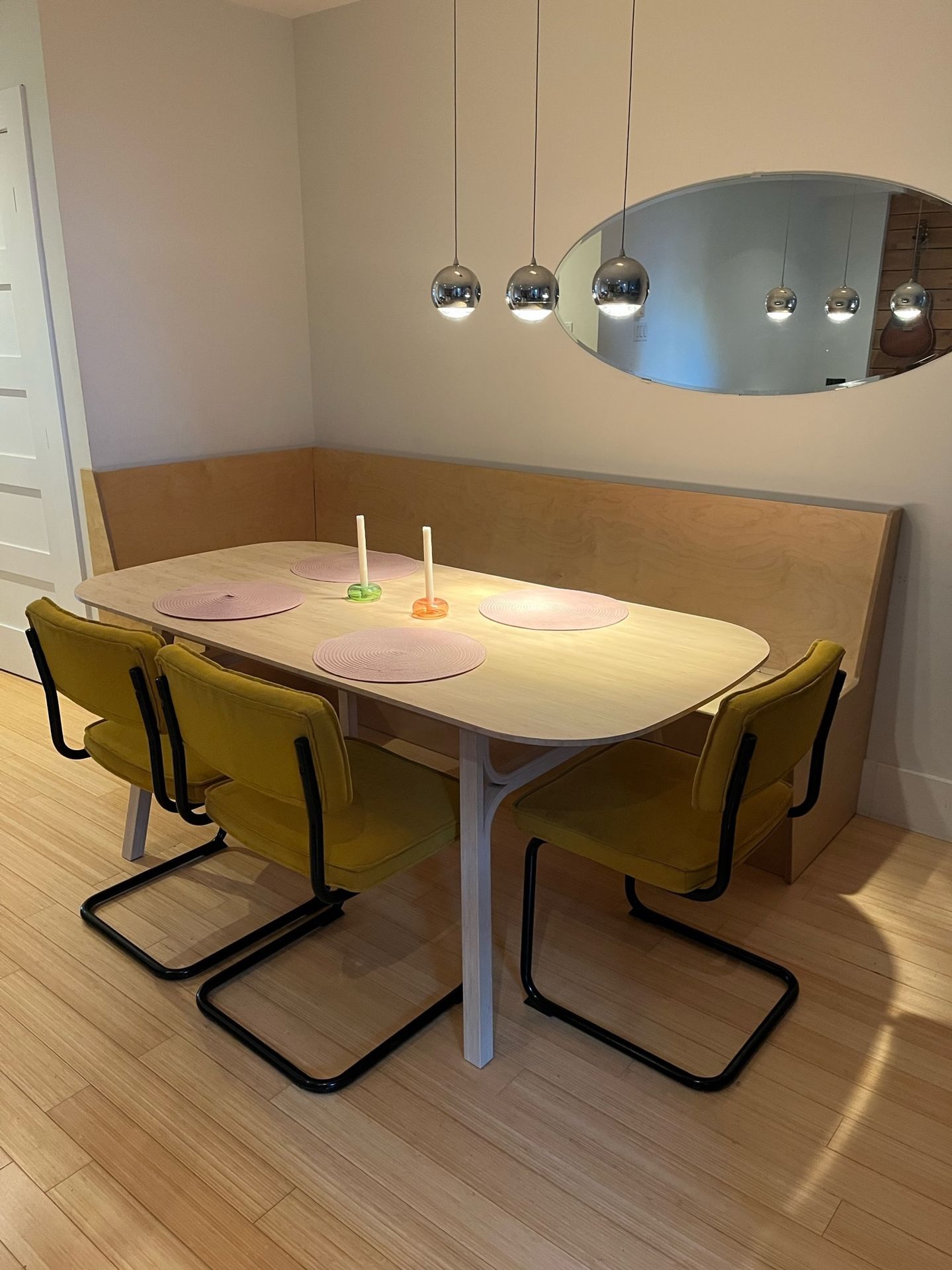 mobilier intégré banquette sur mesure intérieur