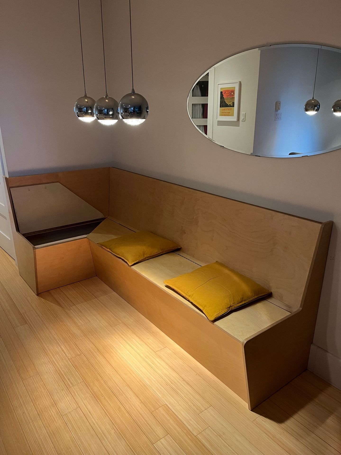 assise intégrée avec rangement bois Montréal