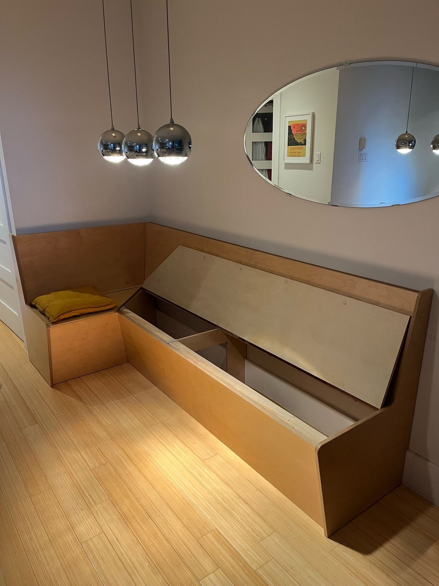 banquette bois avec rangement sous assise Montréal